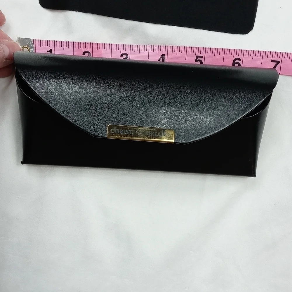 Christian Siriano3 piece glasses cases with one glasses wipe